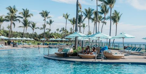 the pool at Outrigger Kona Resort and Spa